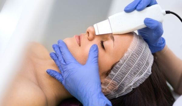Professional Acne Facial Treatment: